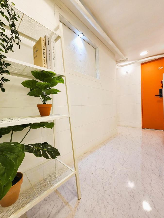 Oreum Myeongdong - Female Only Rumah tetamu *
