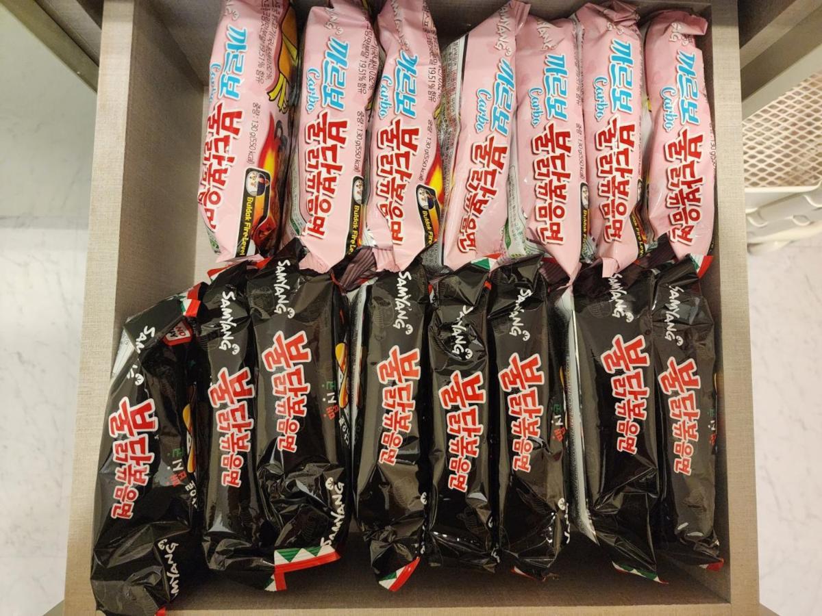Oreum Myeongdong - Female Only Gasthof